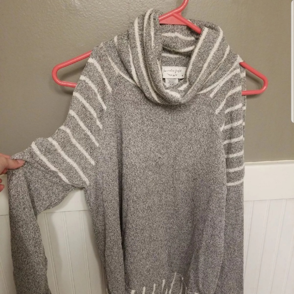 Cowl neck cold shoulder sweatshirt